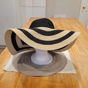 👜EUC~ FLOPPY SUN HAT